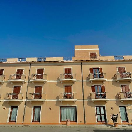 Hotel La Lampara Reggio di Calabria Buitenkant foto
