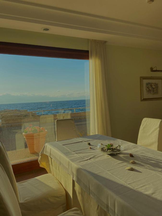 Hotel La Lampara Reggio di Calabria Buitenkant foto